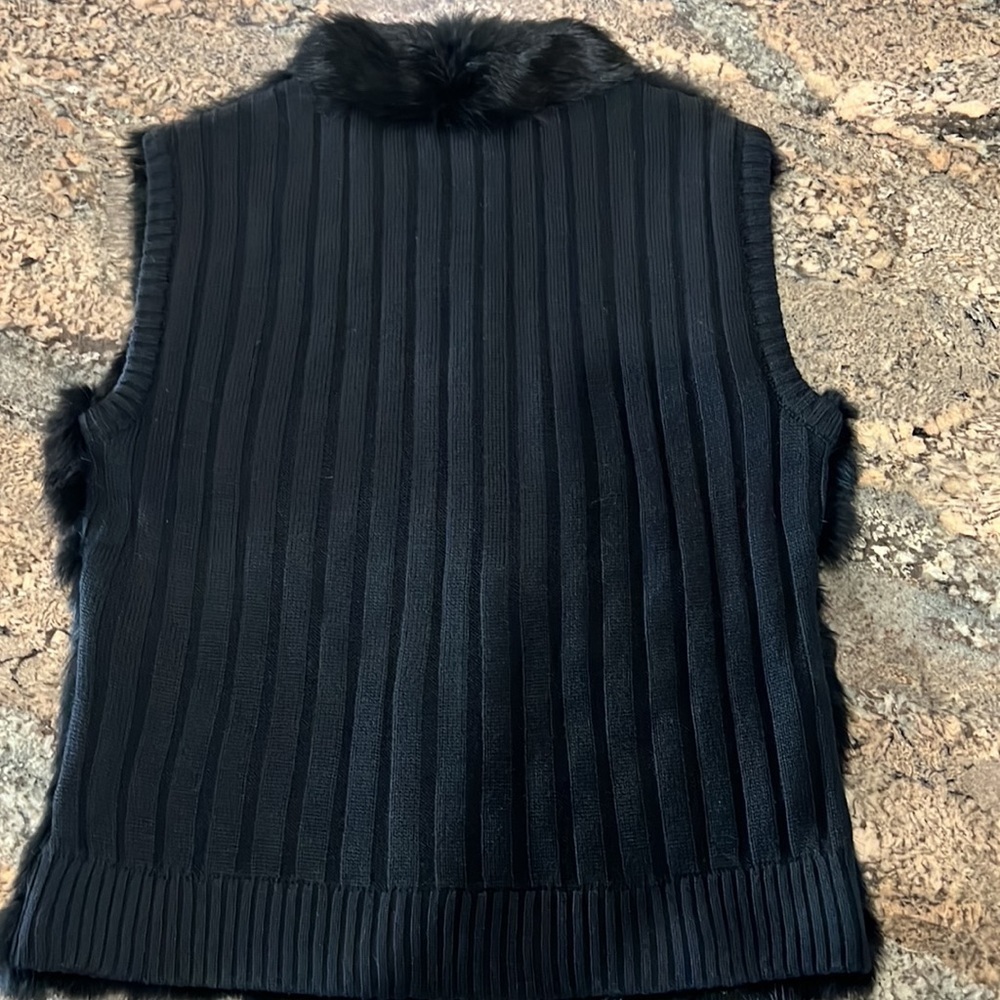 seeu Rabbit Vest - Picture 7 of 9